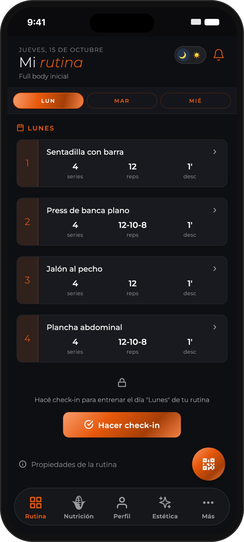 App de Gyms en el celular del socio, con la rutina del día